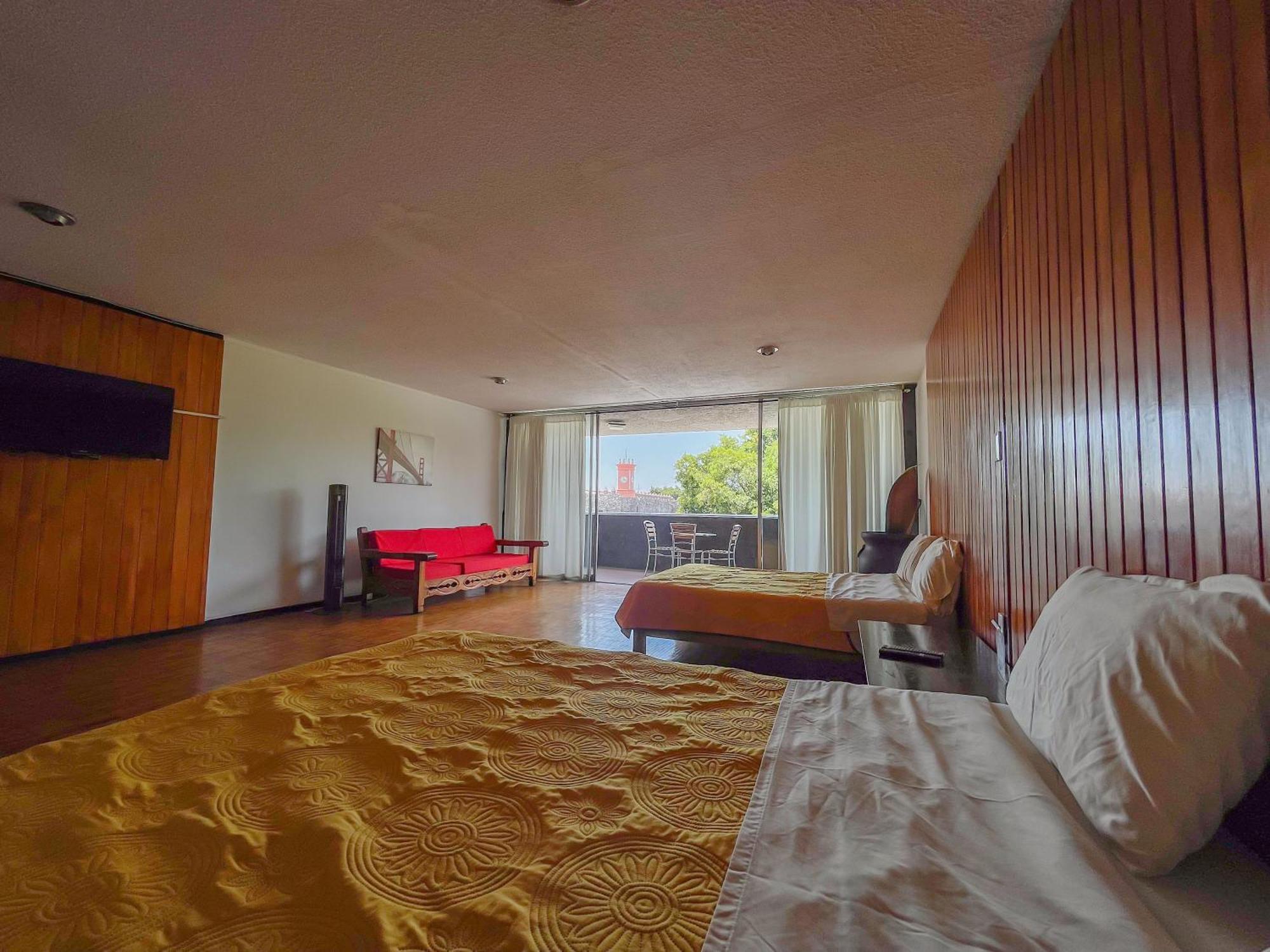 Suites Las Plazas Cuernavaca Extérieur photo